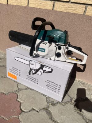 Motorka/ motorna pila MAKITA 4,9 ks