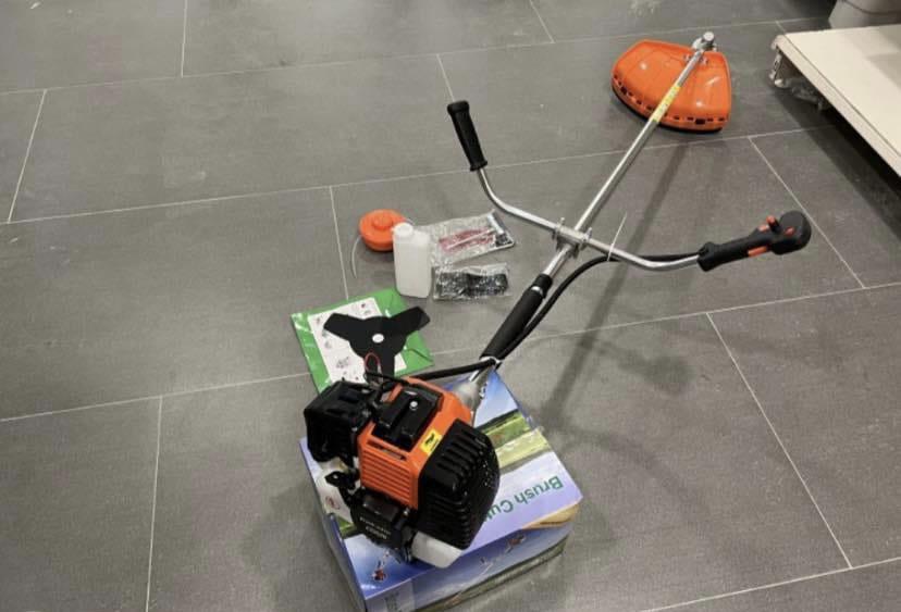 Benziski trimer za travu DEMON 5.2 ks - Image 2